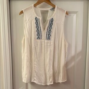 Lucky Brand White Sleeveless Blouse with Blue Embroidery